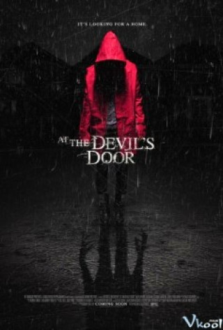 Cánh Cổng Của Quỷ - At The Devil's Door