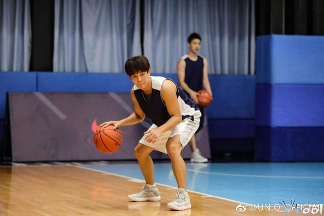 Xem Phim Nhiệt Huyết Cuồng Lam - Basketball Fever - Vkool.Net - Ảnh 2