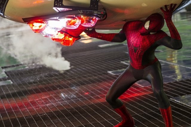 Xem Phim Người Nhện Siêu Đẳng 2: Sự Trỗi Dậy Của Người Điện - The Amazing Spider-man 2: Rise Of Electro - Vkool.Net - Ảnh 4