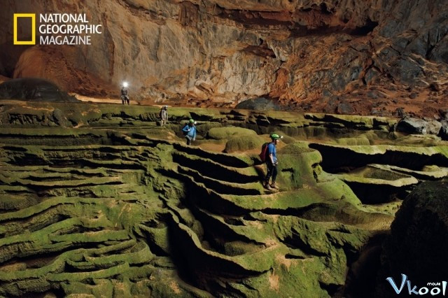 Xem Phim Hang Động Sơn Đoòng - National Geographic The World's Biggest Cave - Vkool.Net - Ảnh 3