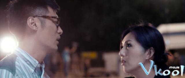 Xem Phim Xuân Kiều Và Chí Minh - Love In The Buff - Vkool.Net - Ảnh 3
